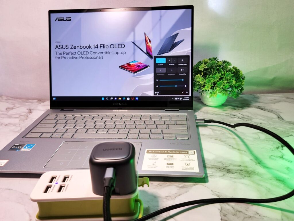 Ugreen Nexode Mini 45W Charger Review laptop