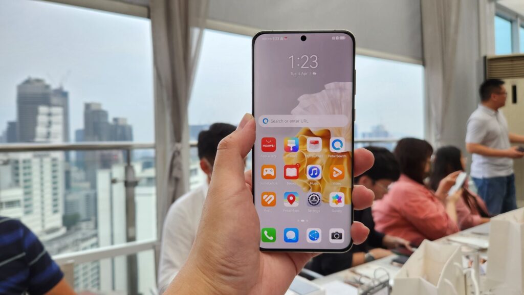 Huawei P60 Pro preorders open in Malaysia from an amazing low RM1 1 Huawei P60 Pro preorder Malaysia