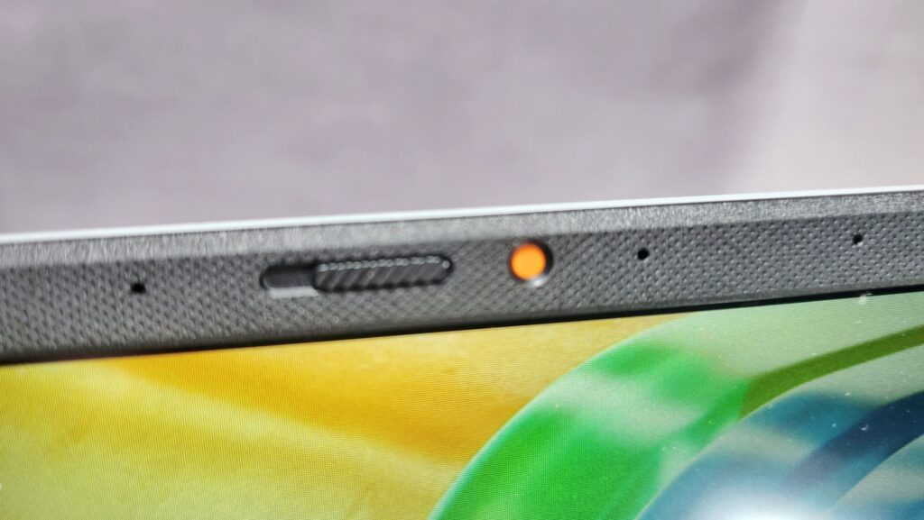 ASUS Vivobook 16 M1605 Review webcam