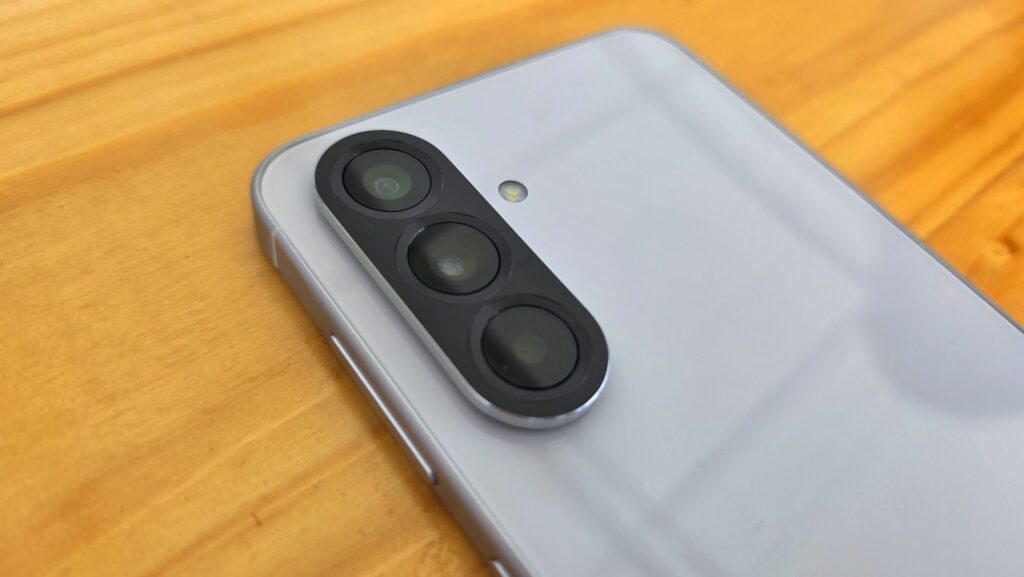 Samsung Galaxy A56 Unboxing camera